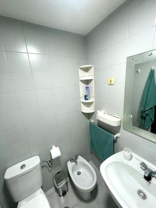 Apartamento Al Lado De La Playa Rincón de la Victoria Exterior foto